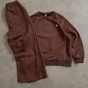 sweat shirts